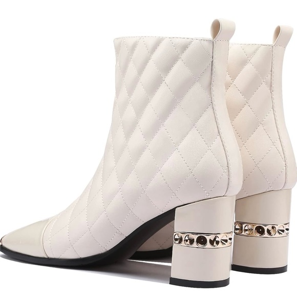 WHITE ANKLE BOOTIE- NWOT - Picture 2 of 2